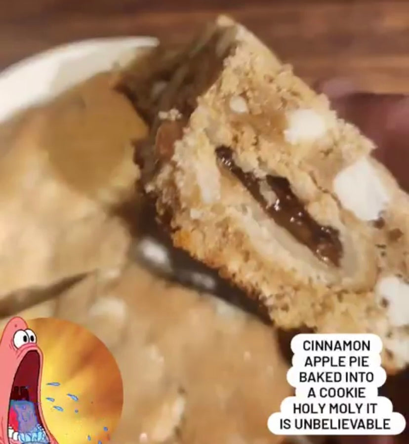 Mimis's Apple Pie Gourmet Cookie - Bella Dolce Bakery
